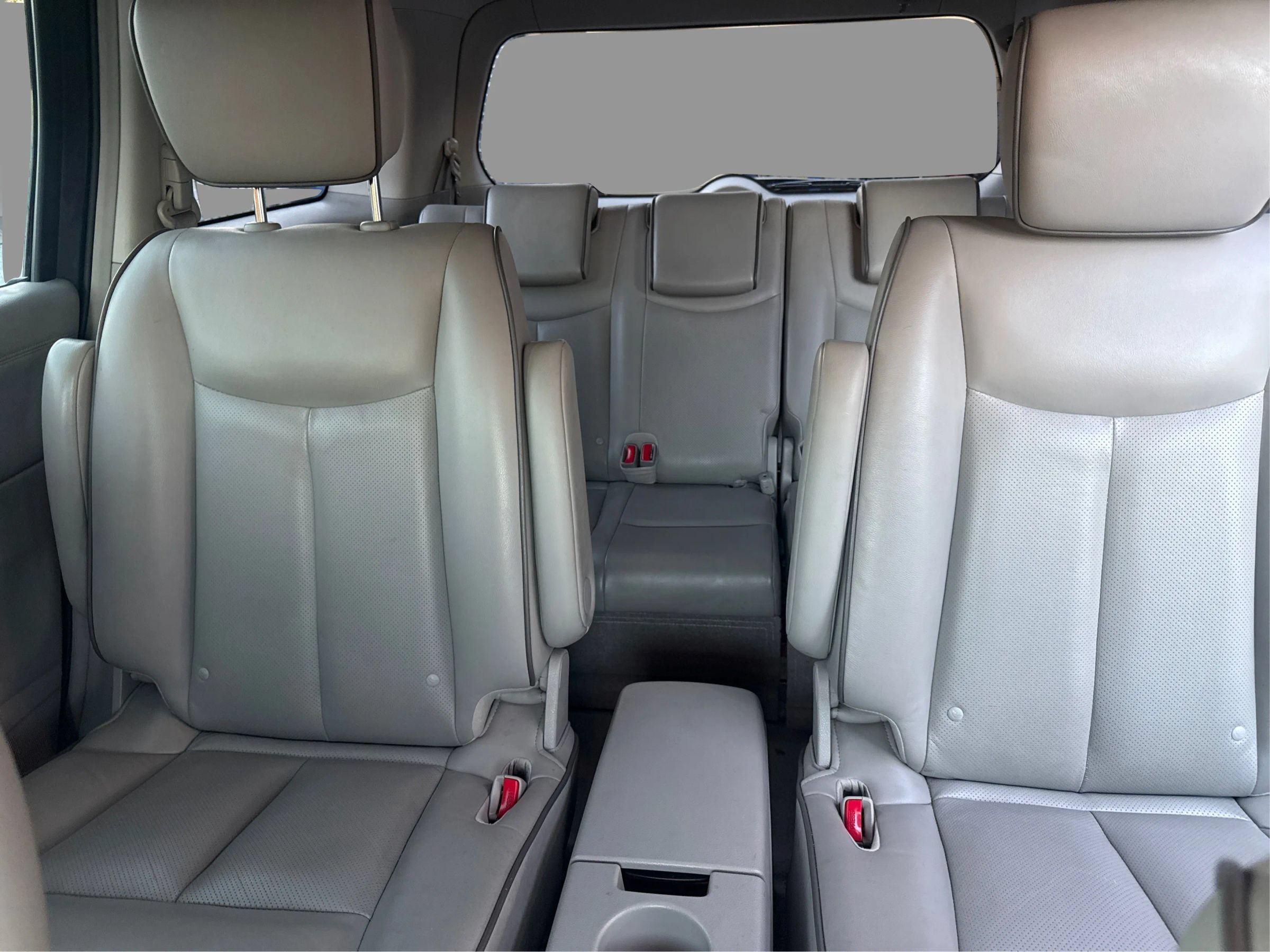 Used 2012 Nissan Quest SL w/ Tow Pkg FWD image 17
