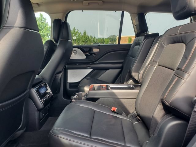 Certified 2024 Lincoln Aviator Reserve w/ Equipment Group 201A AWD/4WD image 29