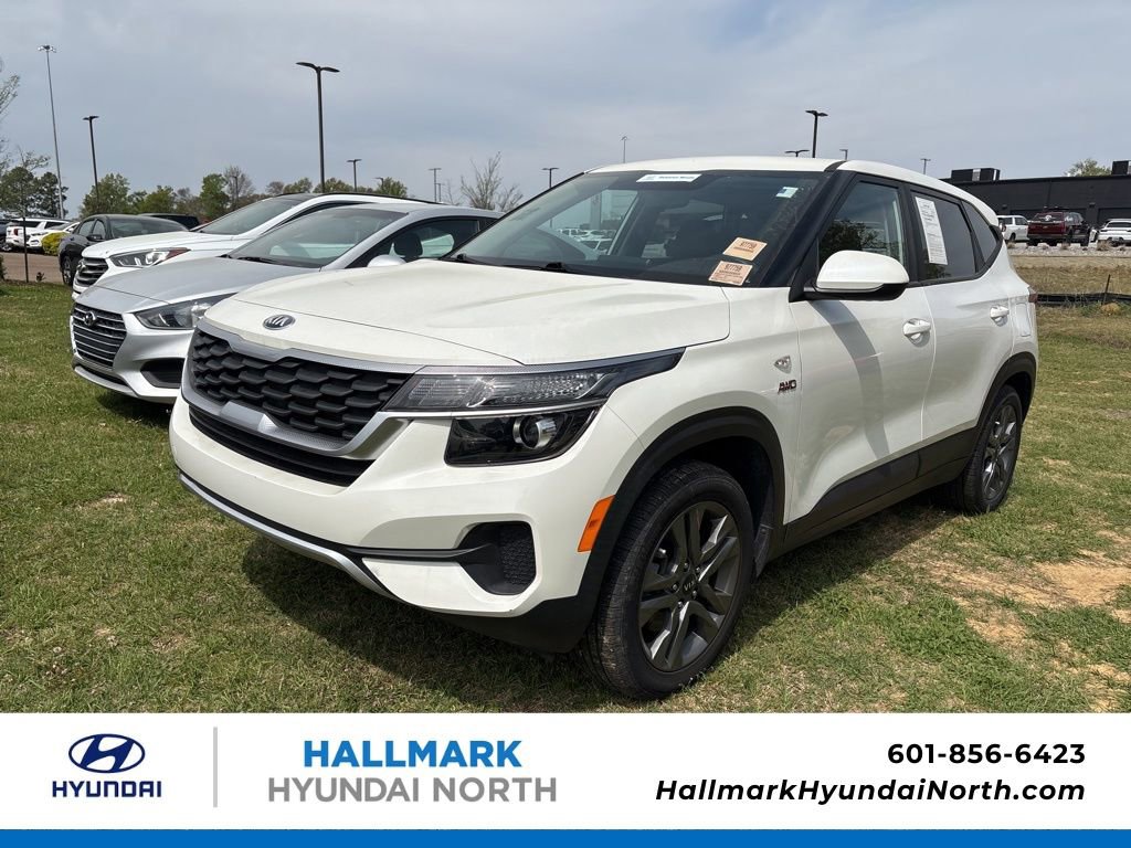 Used 2021 Kia Seltos LX image 1