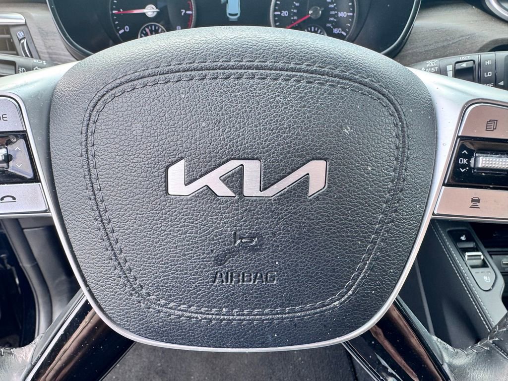 Used 2022 Kia Telluride SX image 16