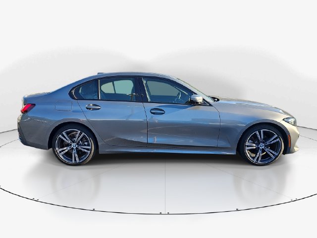Used 2023 BMW 330i Sedan w/ Premium Package RWD image 2