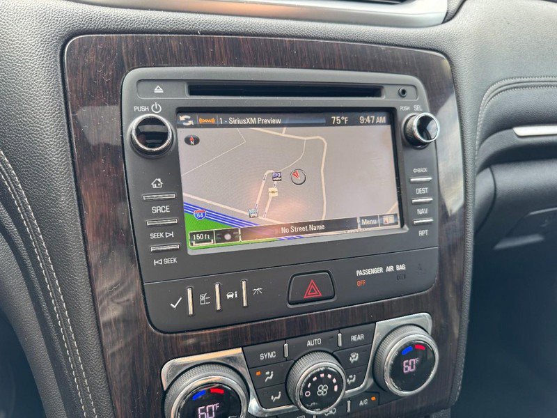 Used 2015 Chevrolet Traverse LT image 22