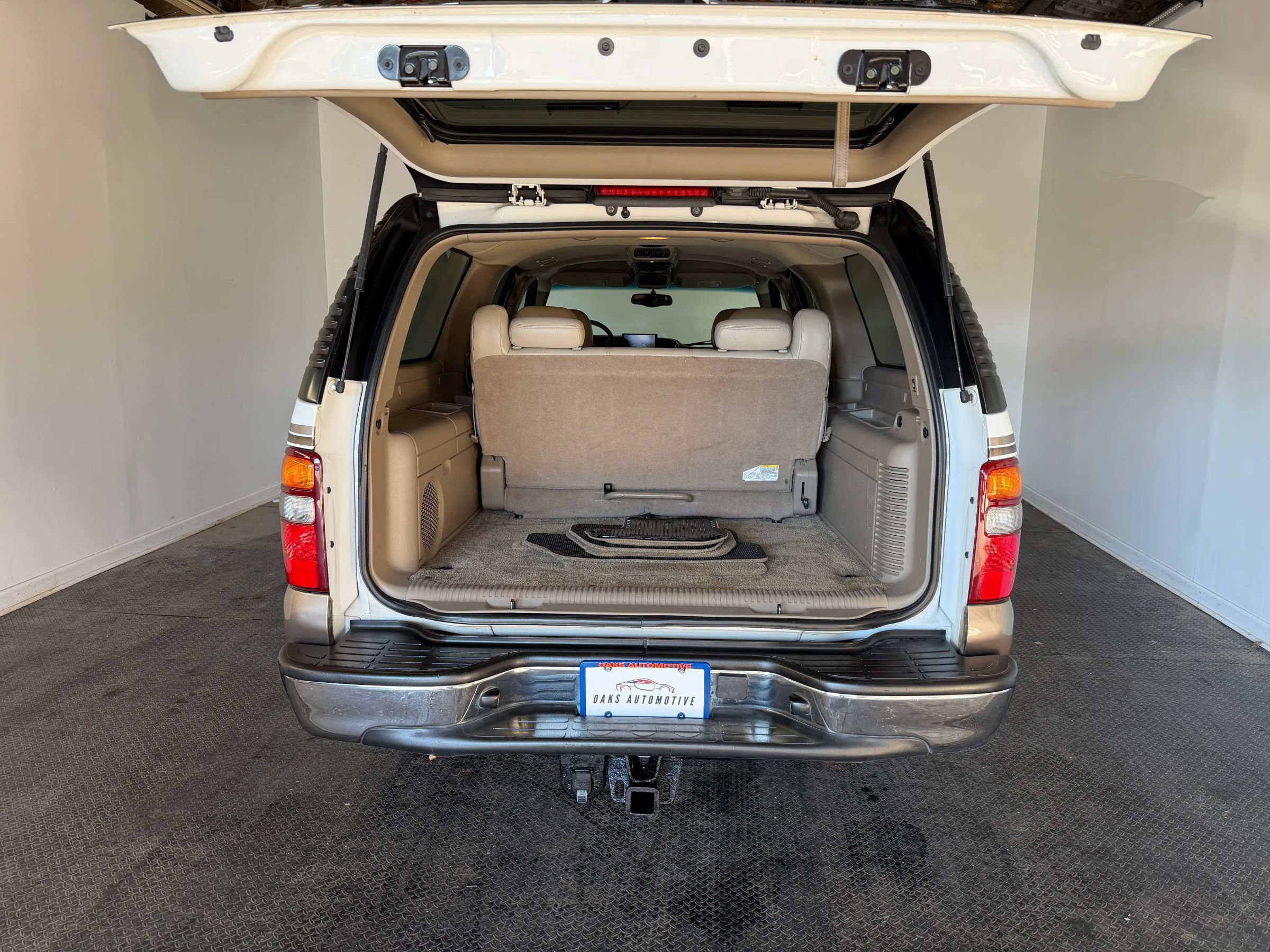 Used 2002 GMC Yukon XL SLT AWD/4WD image 8