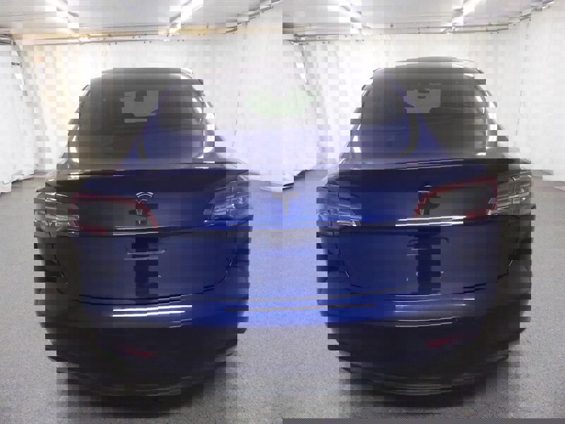 Used 2018 Tesla Model 3 image 6