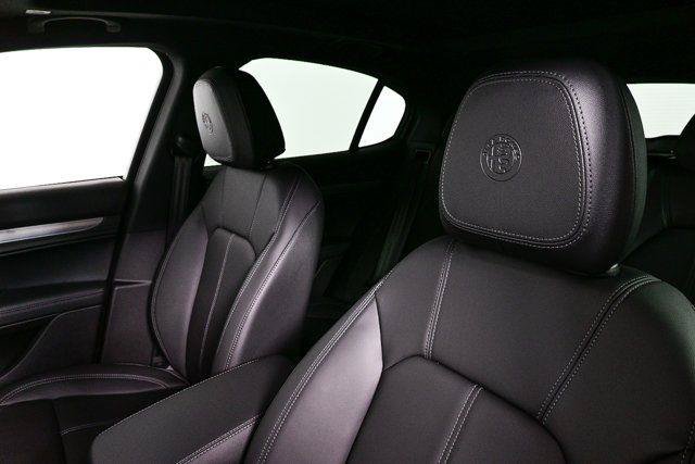 New 2025 Alfa Romeo Stelvio Sprint w/ Convenience Package AWD/4WD image 2