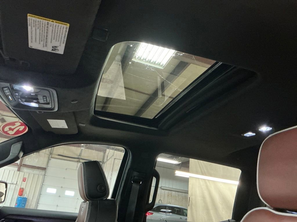 Certified 2025 GMC Sierra 1500 Denali Ultimate AWD/4WD image 13