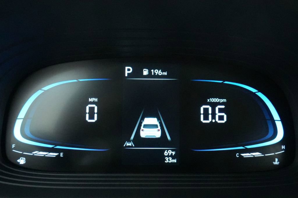 New 2024 Hyundai Venue SEL image 47