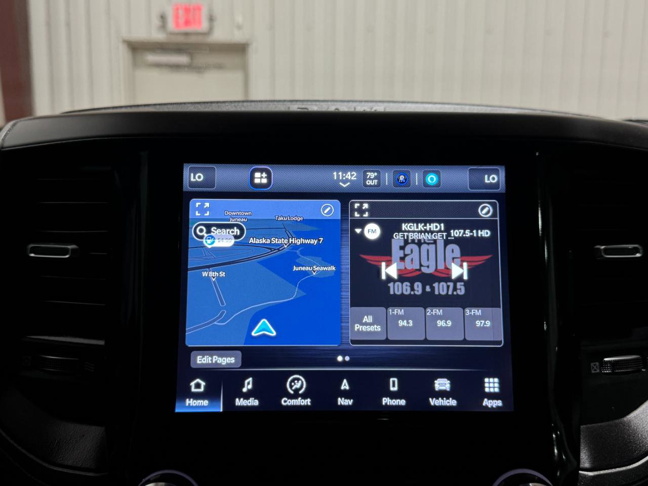 Used 2023 RAM 2500 Tradesman w/ Safety Group AWD/4WD image 34