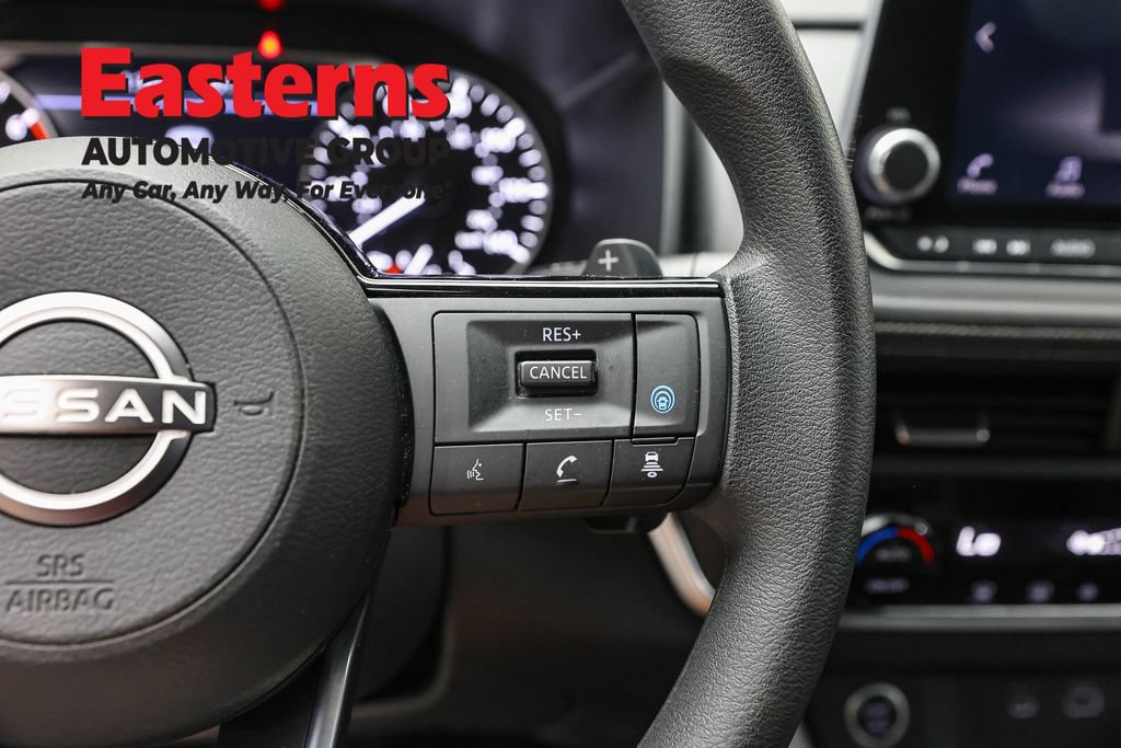 Used 2023 Nissan Rogue SV AWD/4WD image 70