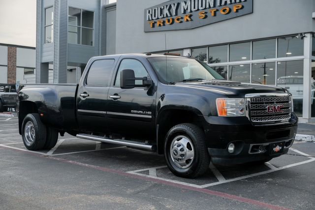 Used 2013 GMC Sierra 3500 Denali image 3