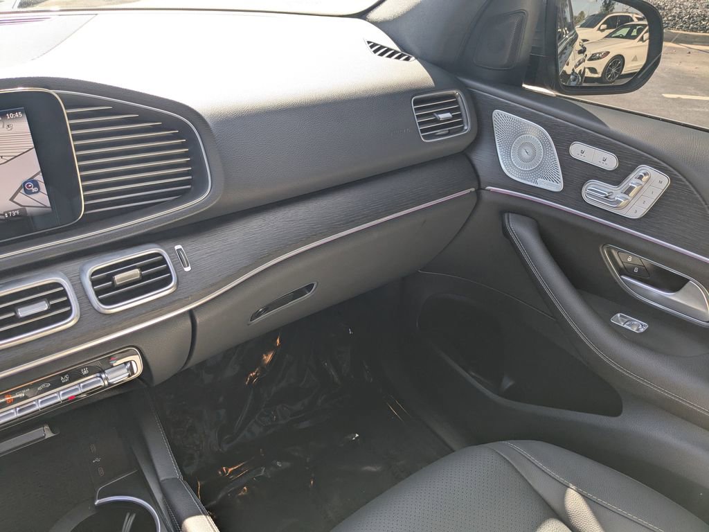 Certified 2025 Mercedes-Benz GLE 450e 4MATIC image 4