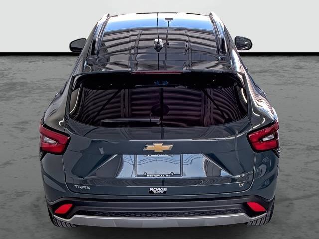 New 2026 Chevrolet Trax LT w/ LT Convenience Package image 3