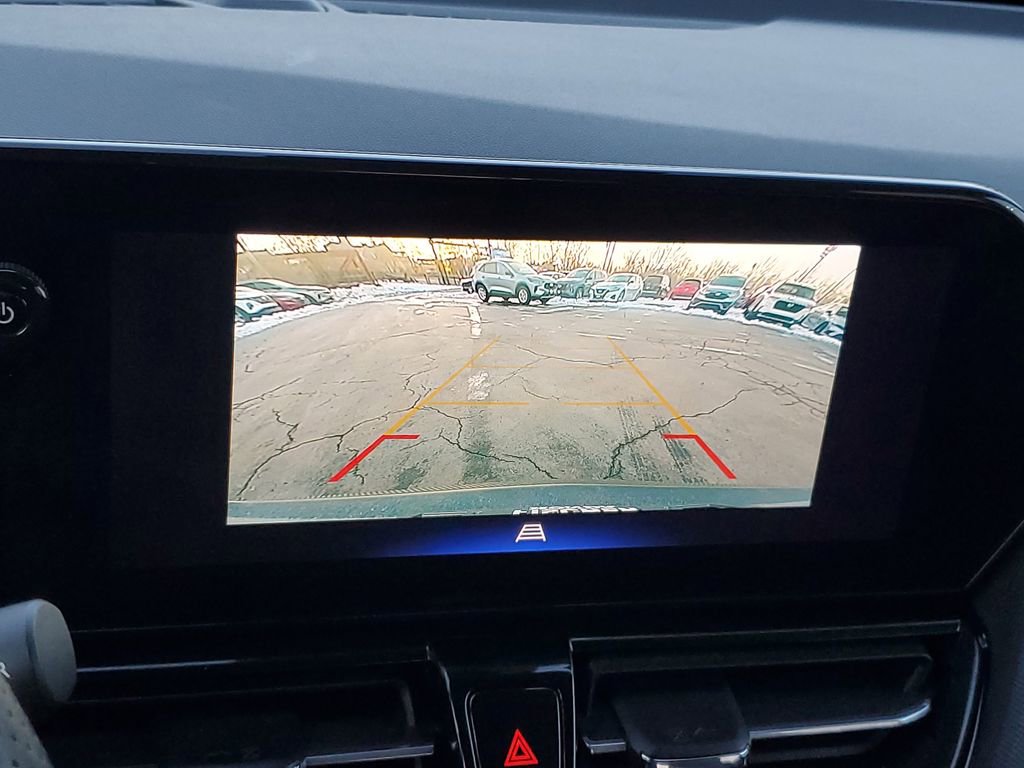 Used 2024 Chevrolet TrailBlazer RS image 23