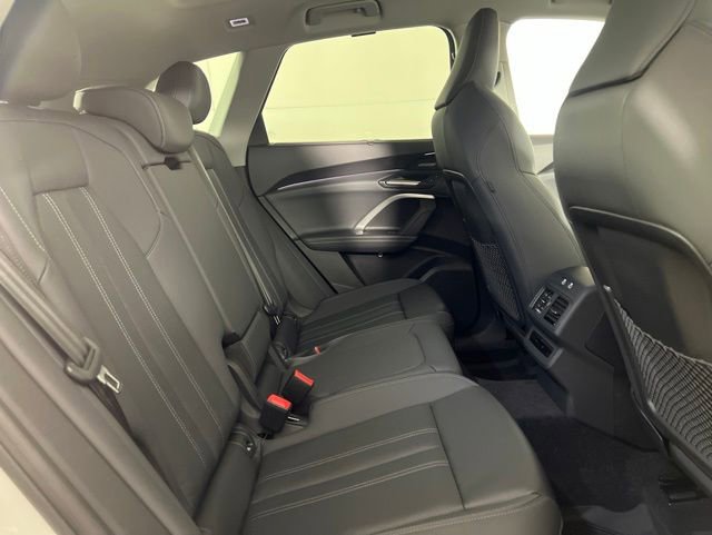 Certified 2025 Audi Q5 Premium Plus w/ Premium Plus AWD/4WD image 16
