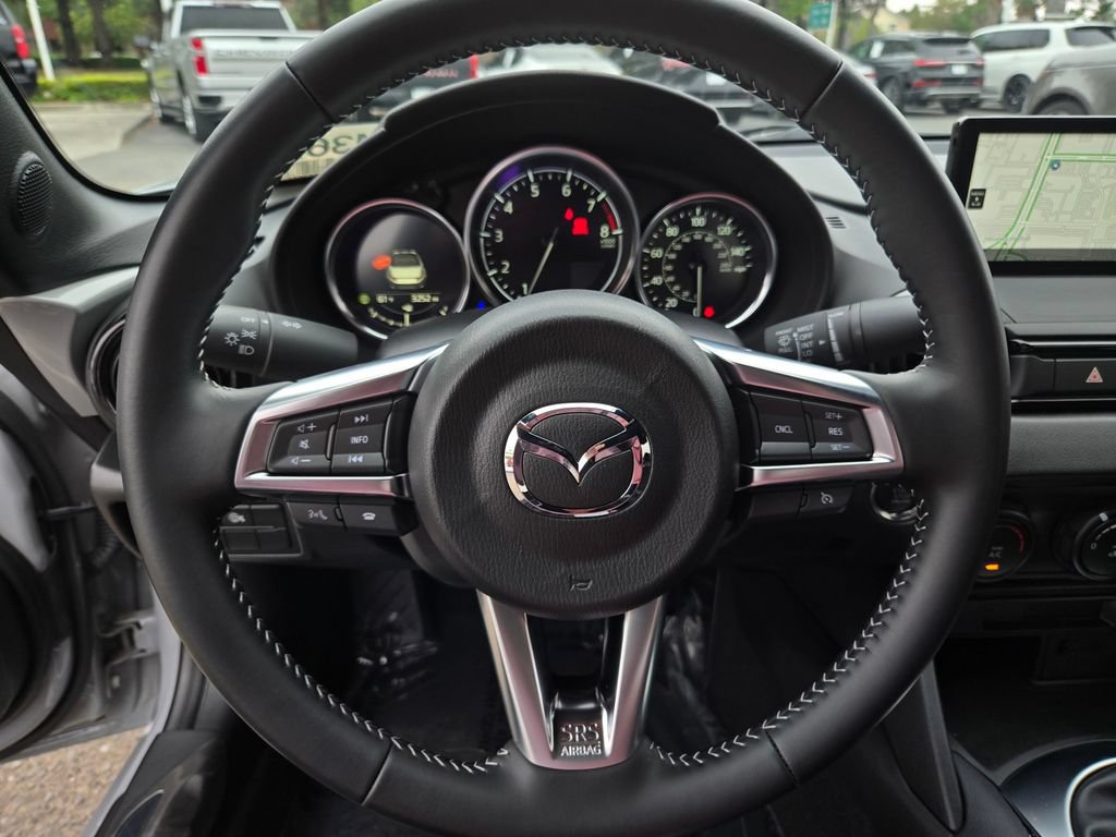 Certified 2024 MAZDA MX-5 Miata Club RWD image 20