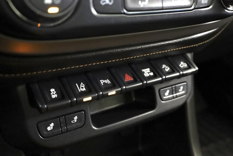 Used 2021 GMC Canyon AT4 w/ Driver Alert Package image 20