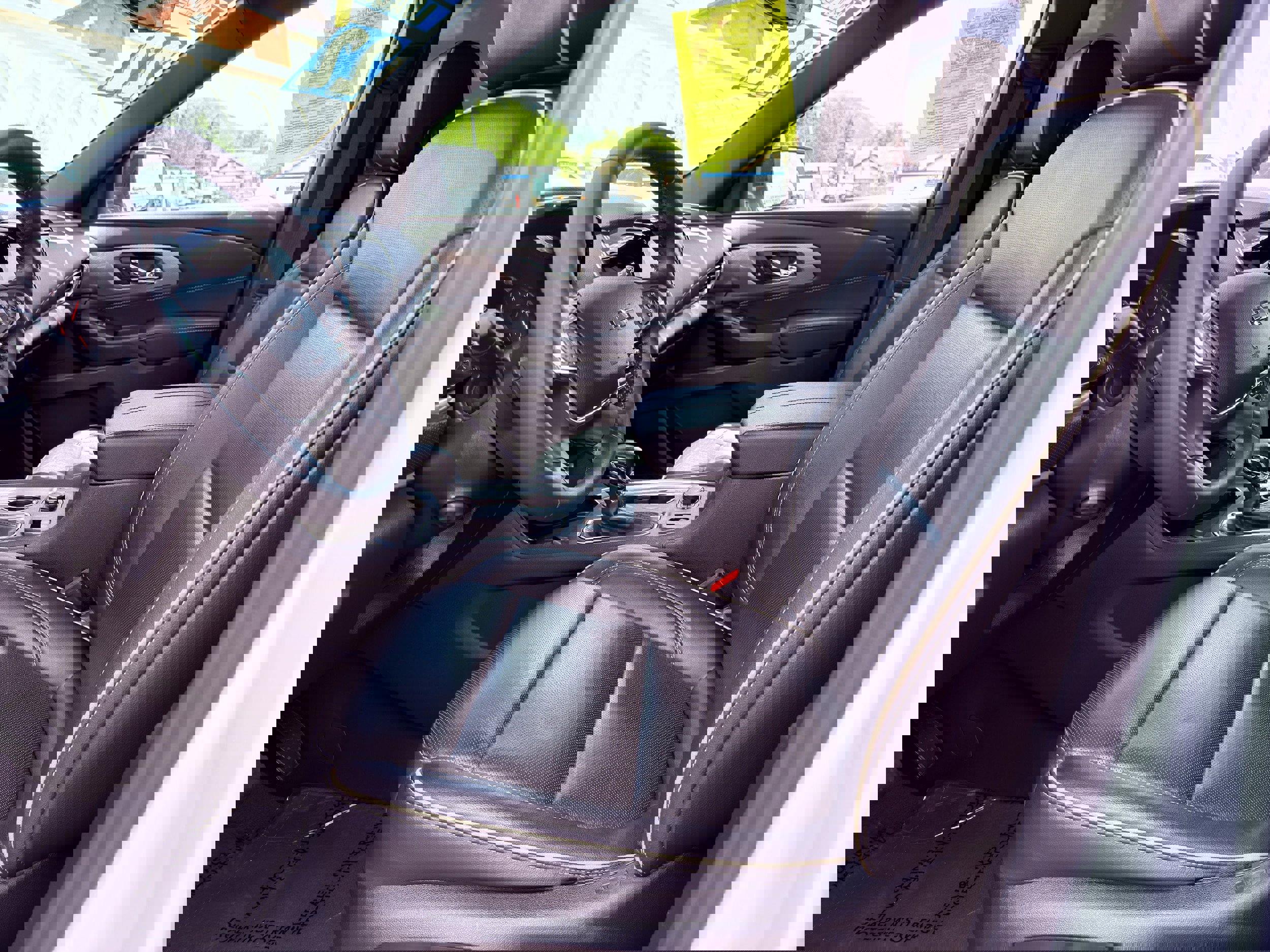 Used 2022 Chevrolet Traverse Premier w/ Redline Edition AWD/4WD image 24