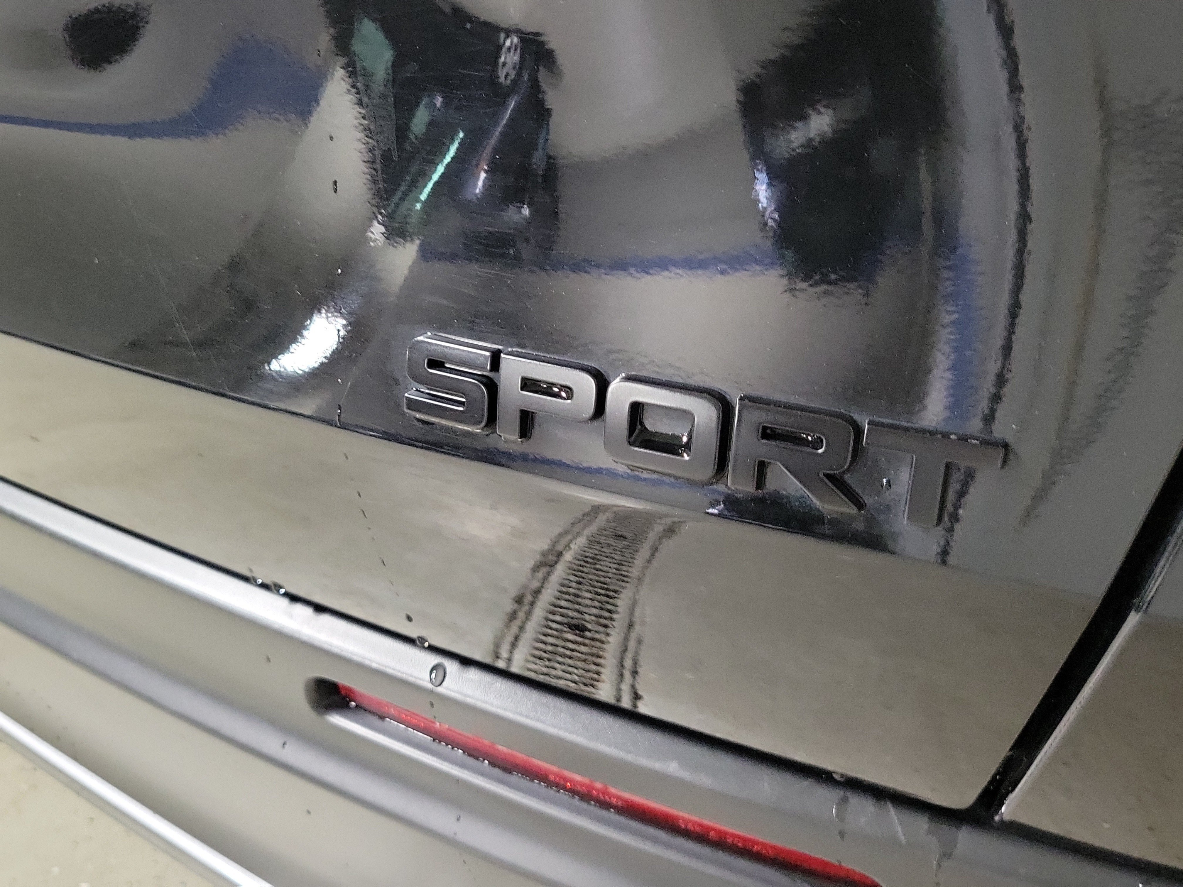 Certified 2025 Honda HR-V Sport image 6