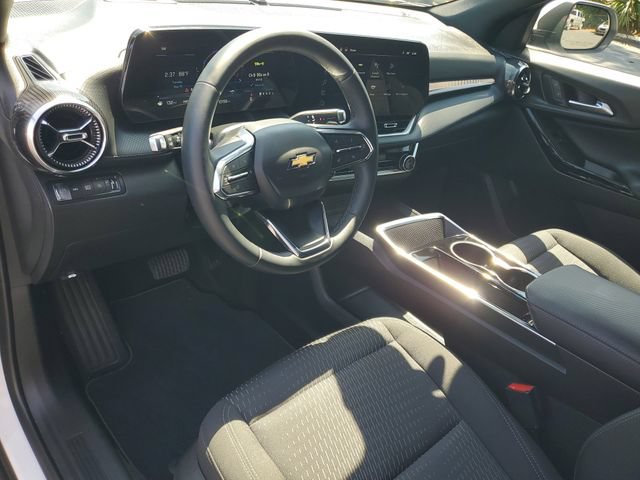 Certified 2025 Chevrolet Equinox LT AWD/4WD image 17