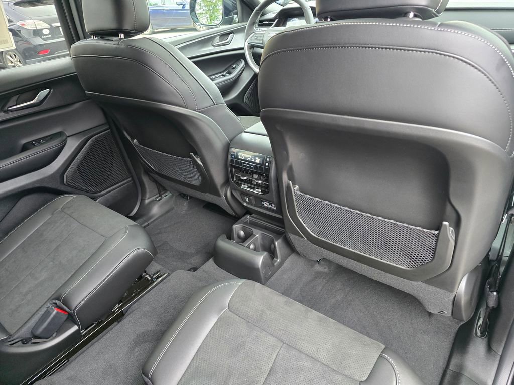 New 2025 Jeep Grand Cherokee L Altitude image 26