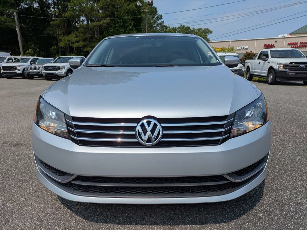 Used 2014 Volkswagen Passat 1.8T SE FWD image 8