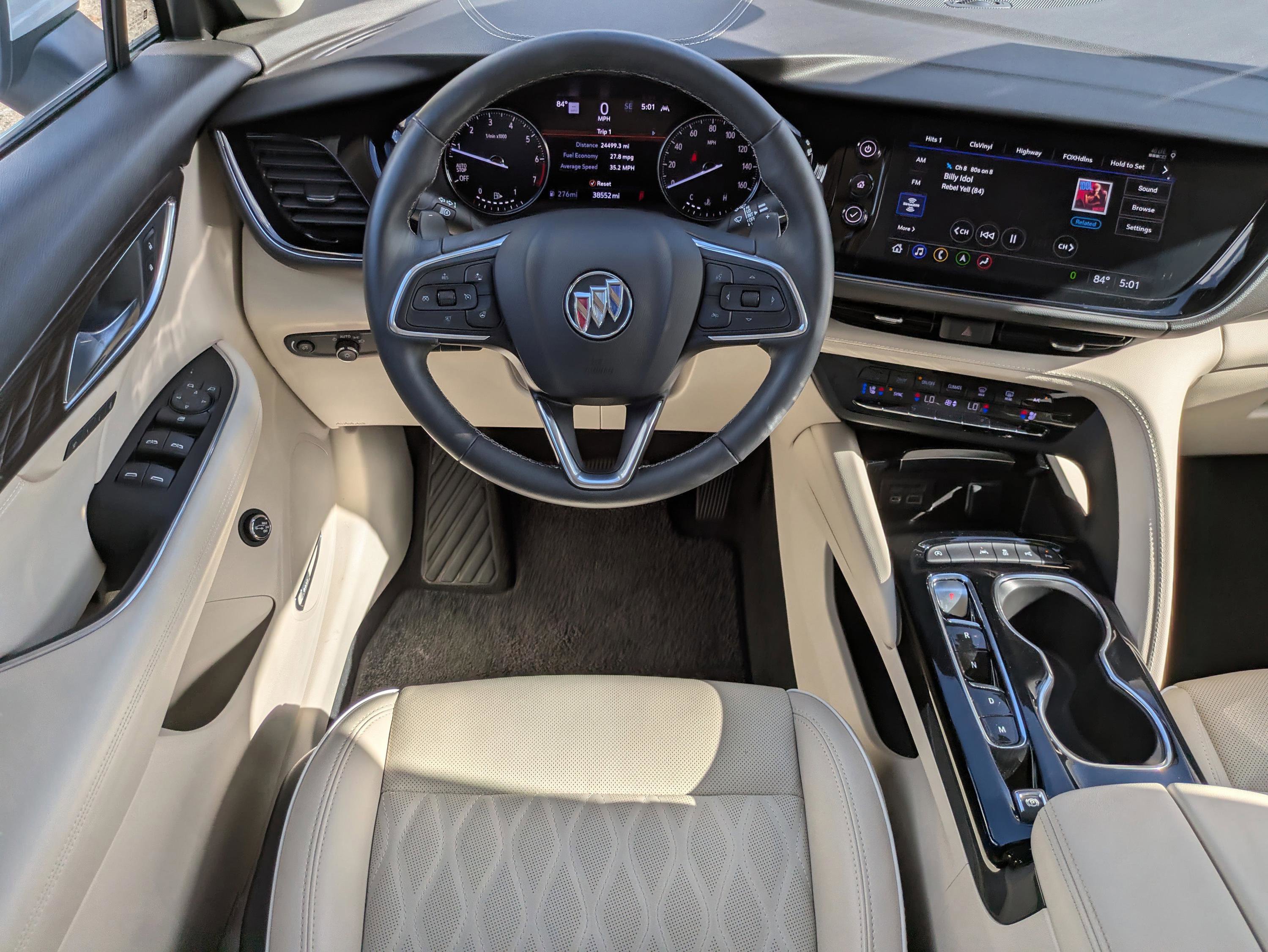 Used 2023 Buick Envision Avenir image 17