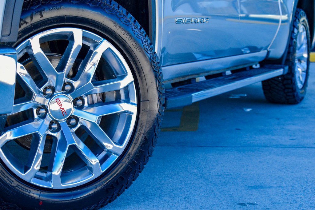 Used 2019 GMC Sierra 1500 SLT w/ SLT Premium Plus Package image 4