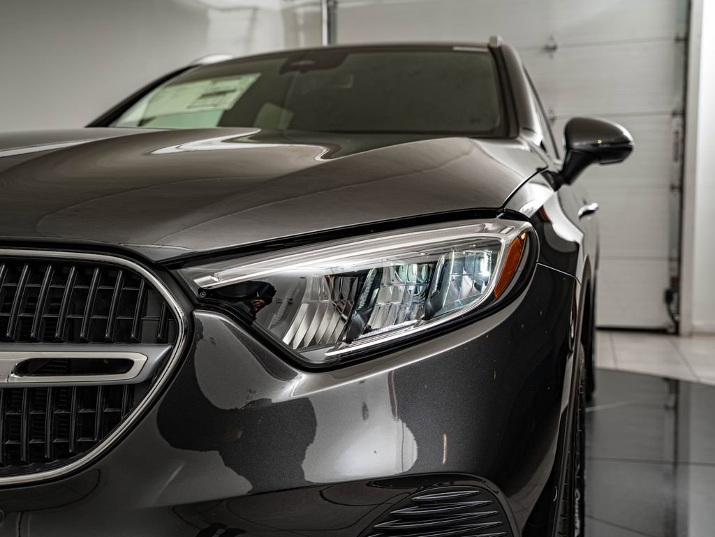 New 2026 Mercedes-Benz GLC 300 4MATIC image 13