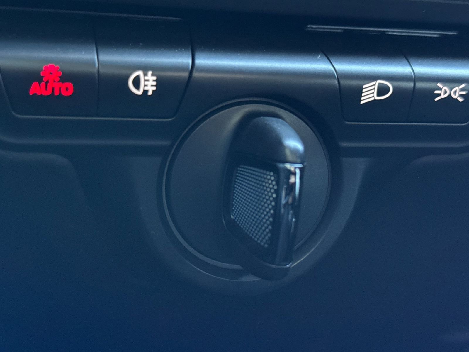 Certified 2023 Porsche 911 Carrera 4S image 25