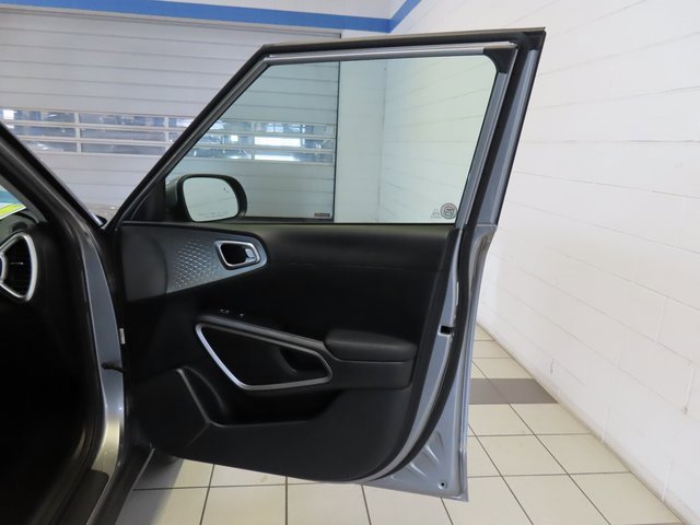 Used 2024 Kia Soul LX w/ Option Group 015 image 23