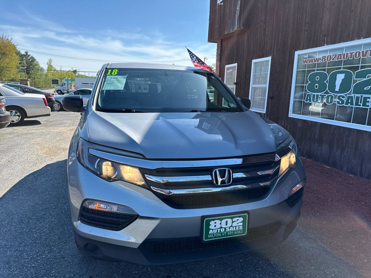 Used 2018 Honda Pilot LX image 2