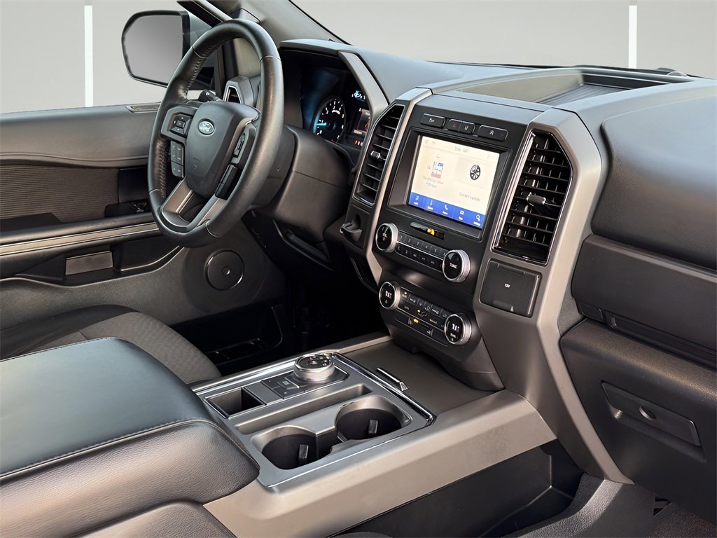 Used 2020 Ford Expedition XLT image 6