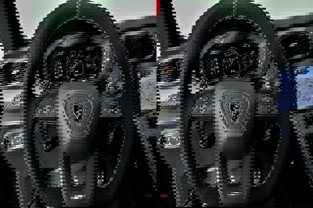 Used 2024 Lamborghini Urus Performante image 30