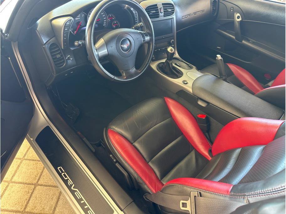 Used 2007 Chevrolet Corvette Z06 w/ Preferred Equipment Group RWD image 35
