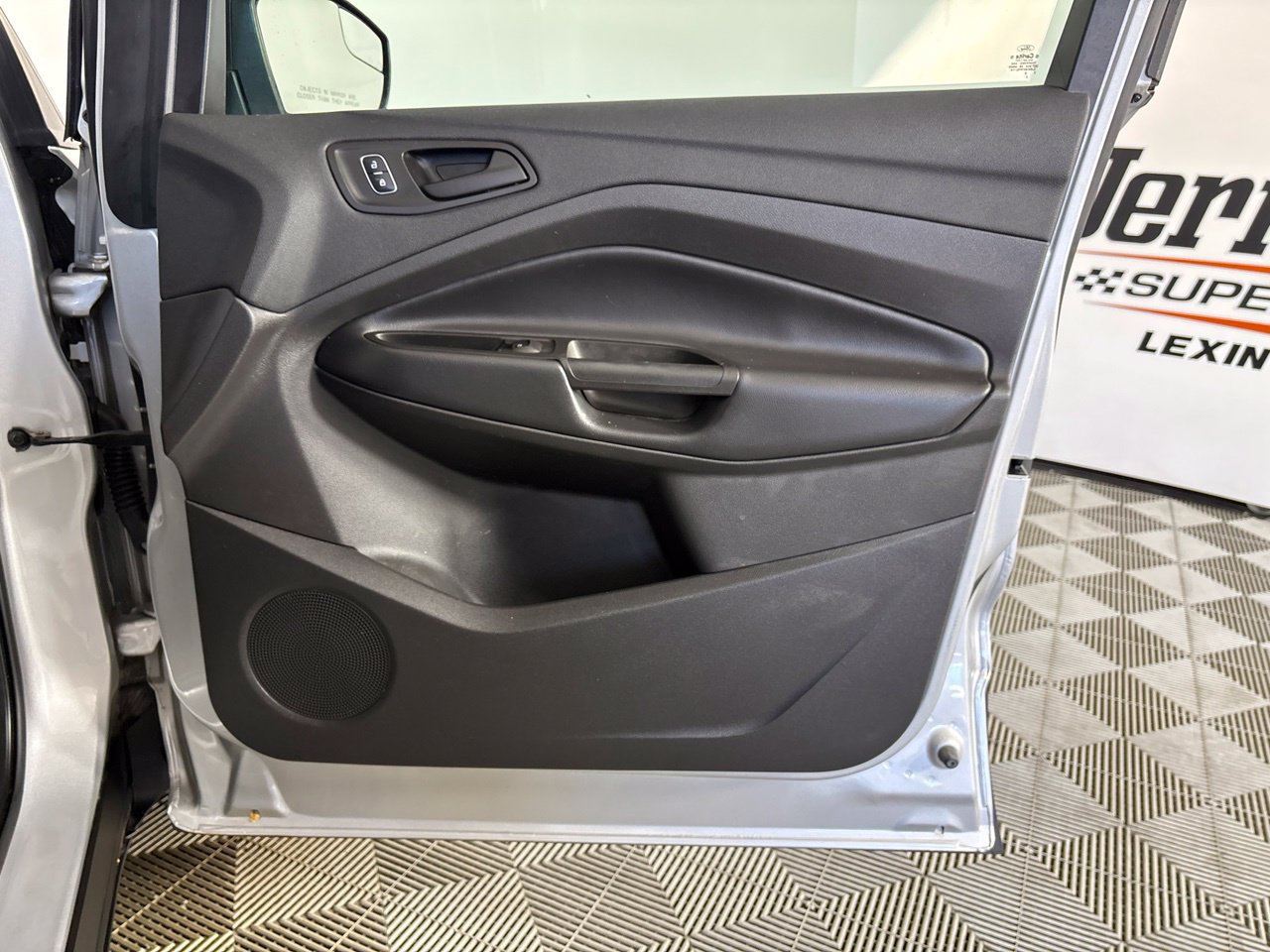 Used 2017 Ford Escape S FWD image 29
