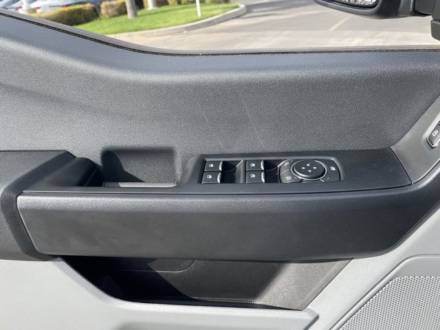 New 2026 Ford F250 XL w/ XL Chrome Package image 17