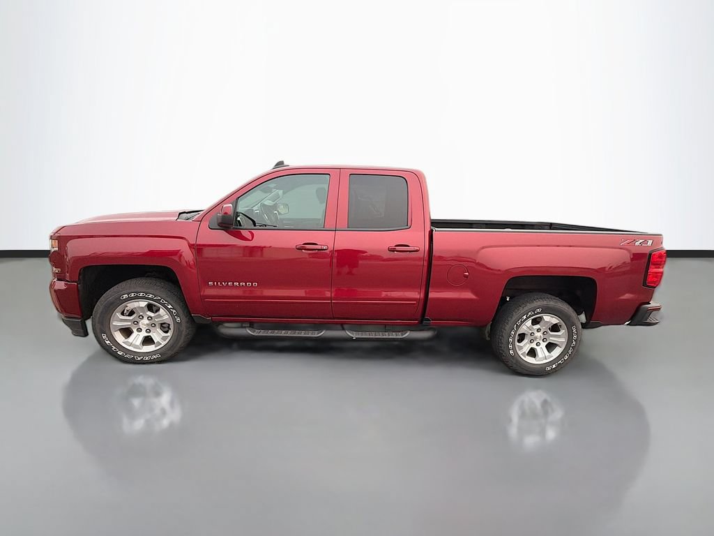Used 2018 Chevrolet Silverado 1500 LT w/ All Star Edition AWD/4WD image 6