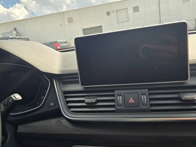 Used 2018 Audi Q5 2.0T Premium Plus w/ Premium Plus Package image 7