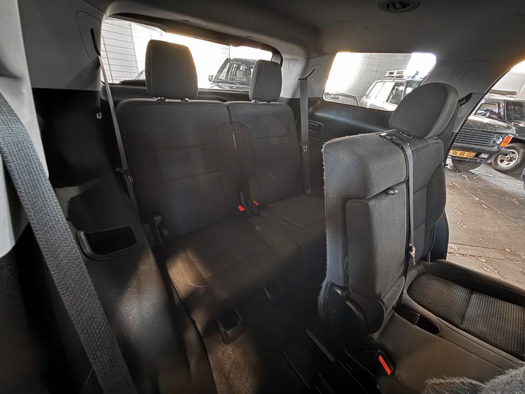 Used 2020 GMC Acadia SLE w/ LPO, Floor Liner Package image 37