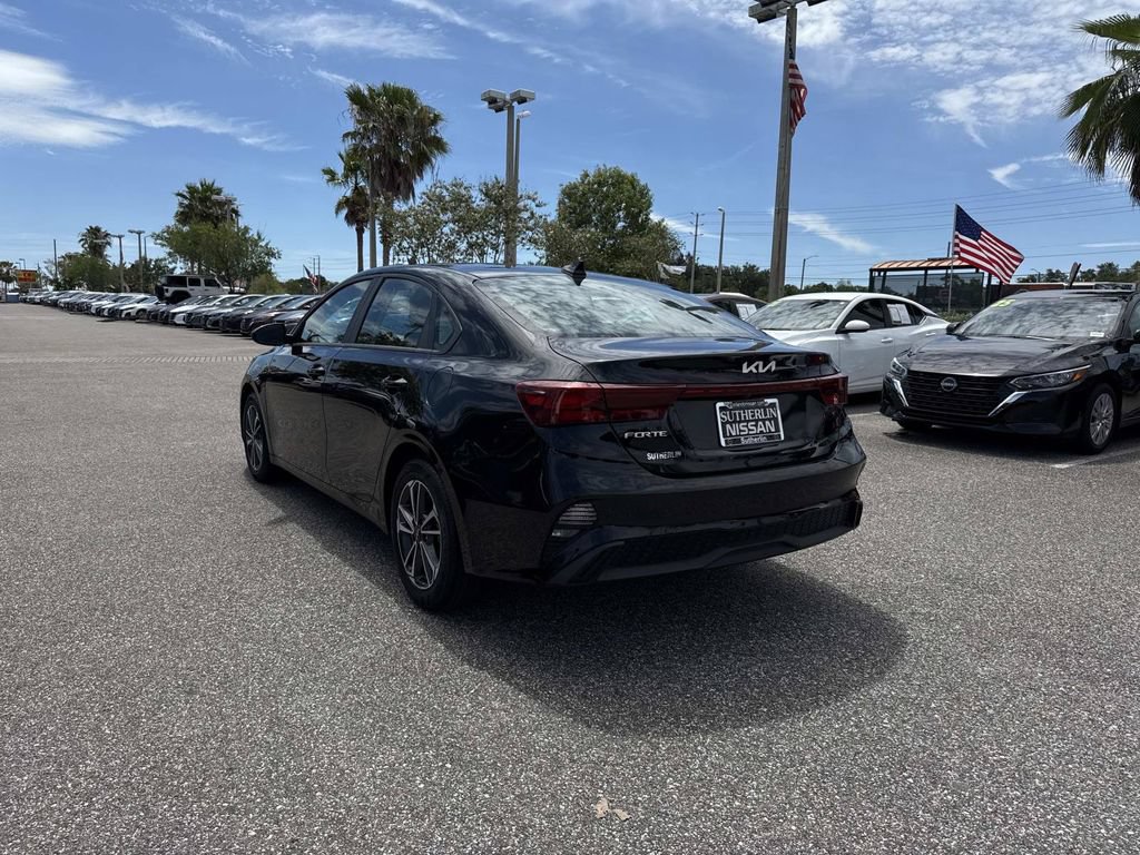 Used 2024 Kia Forte LXS FWD image 6