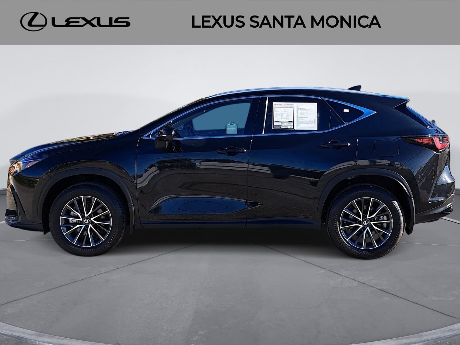 Used 2026 Lexus NX 350h AWD w/ Accessory Package (2T) image 8