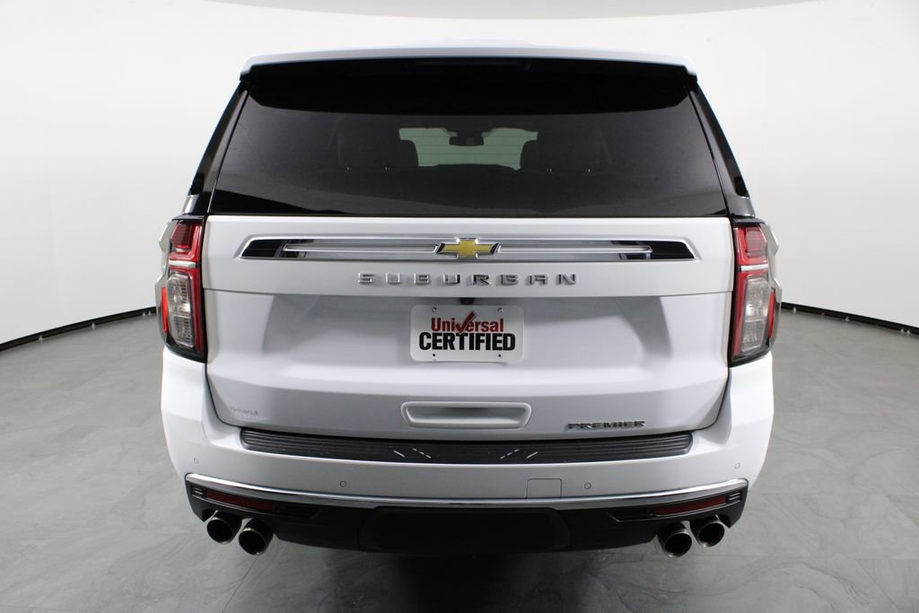 Used 2024 Chevrolet Suburban Premier image 10