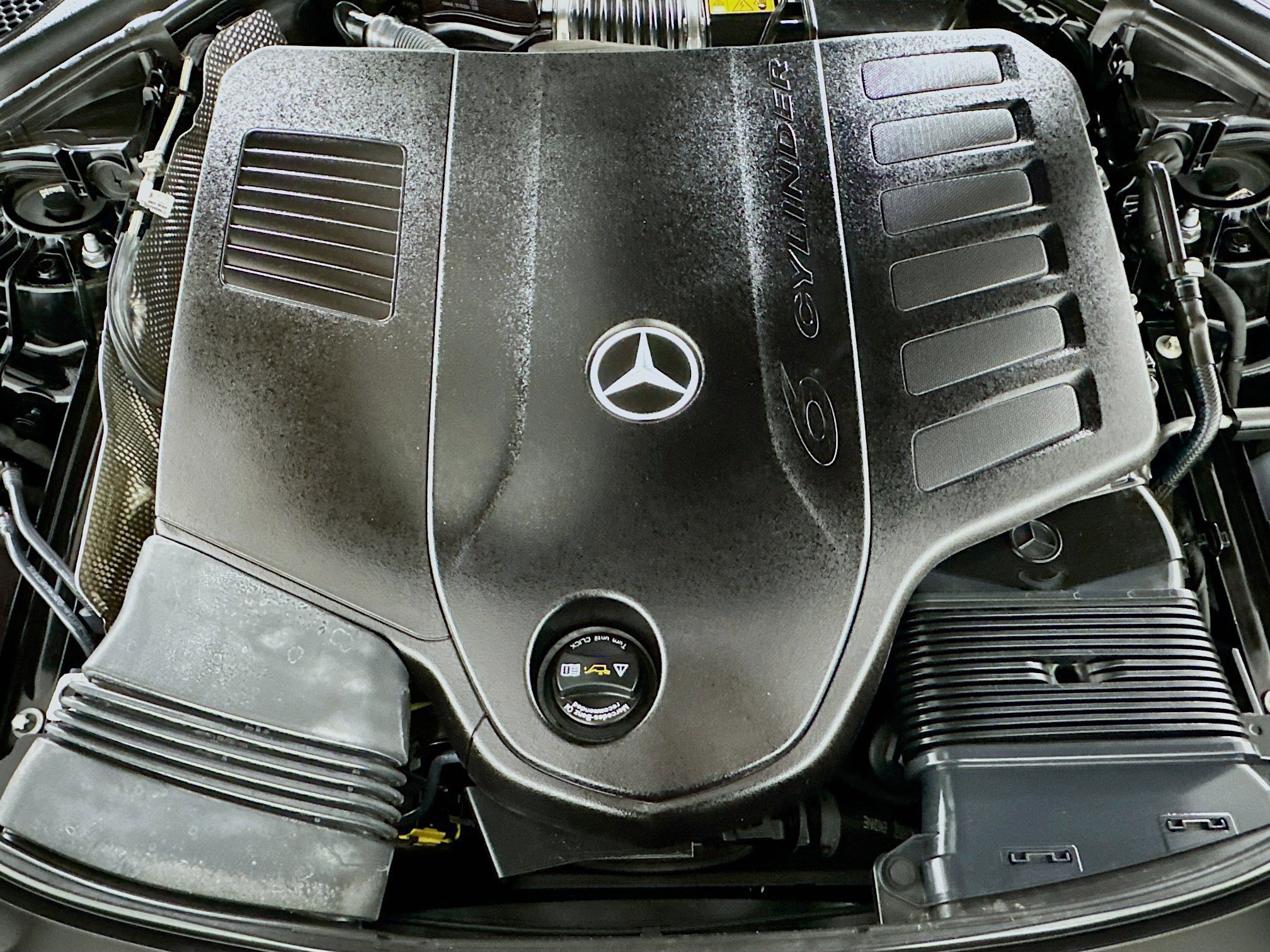 Used 2025 Mercedes-Benz E 450 4MATIC Sedan w/ MBUS Superscreen Package image 30