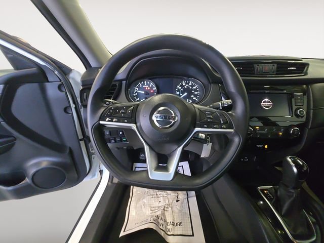 Used 2020 Nissan Rogue S AWD/4WD image 13