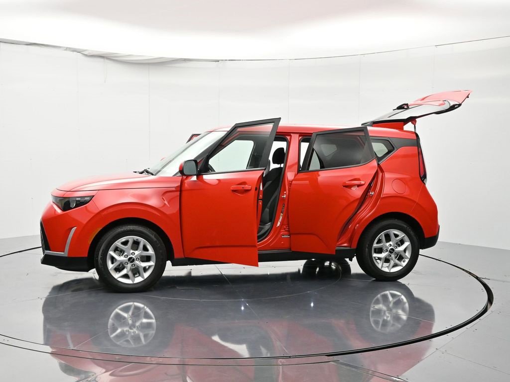Used 2024 Kia Soul S image 44