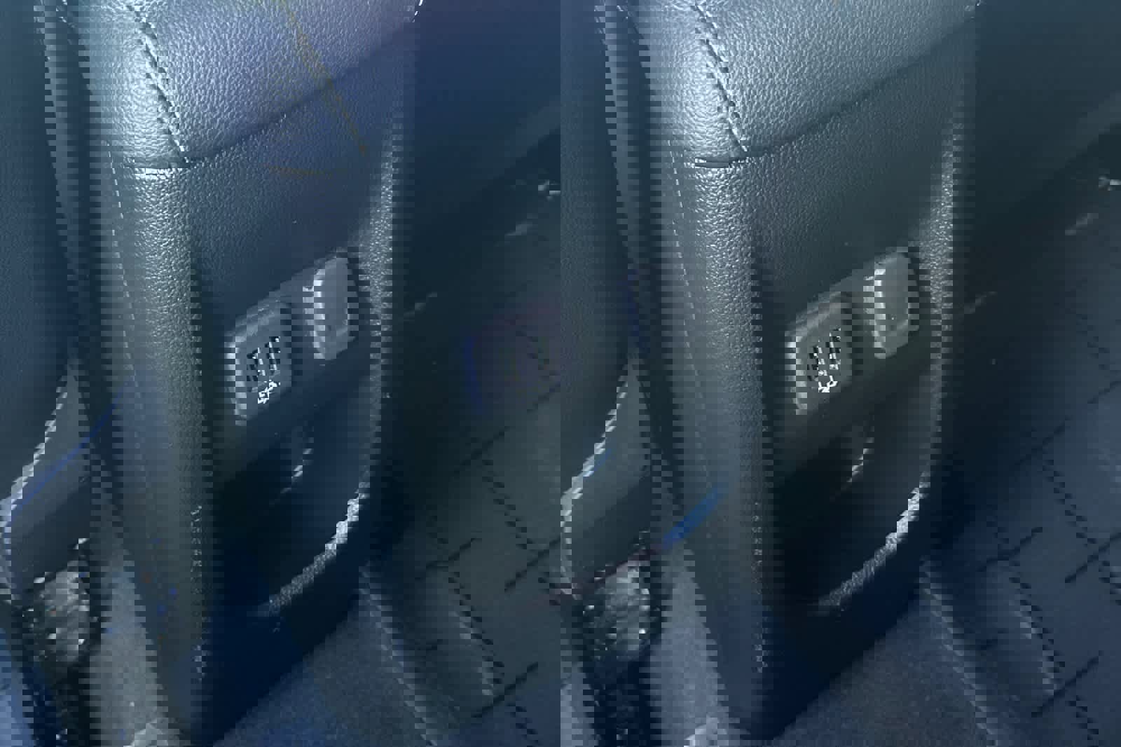 Used 2022 Chevrolet Colorado LT w/ Luxury Package image 14