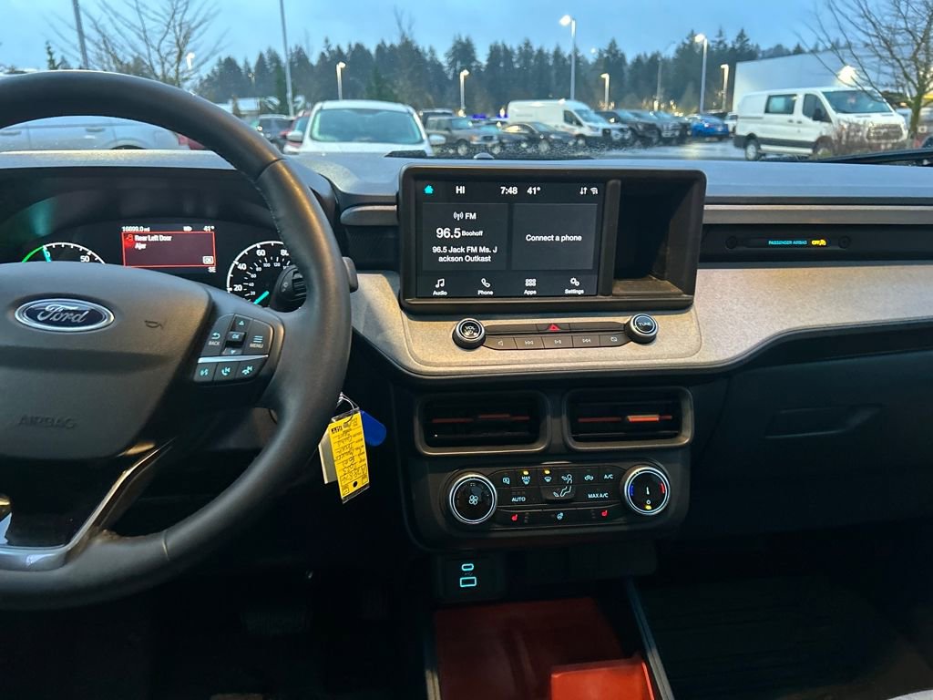 Certified 2023 Ford Maverick XLT w/ XLT Luxury Package image 24