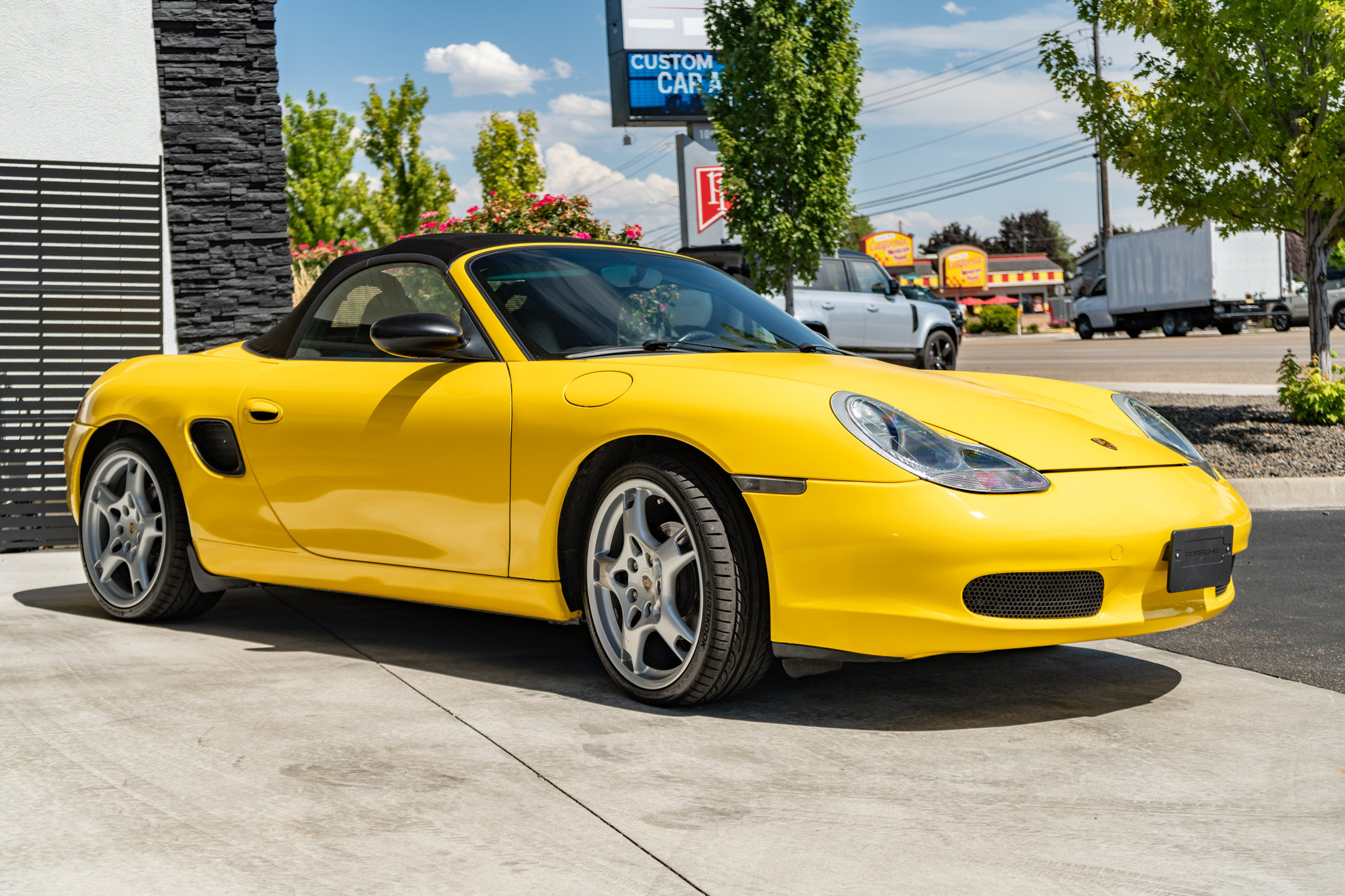 Used 1998 Porsche Boxster RWD image 5