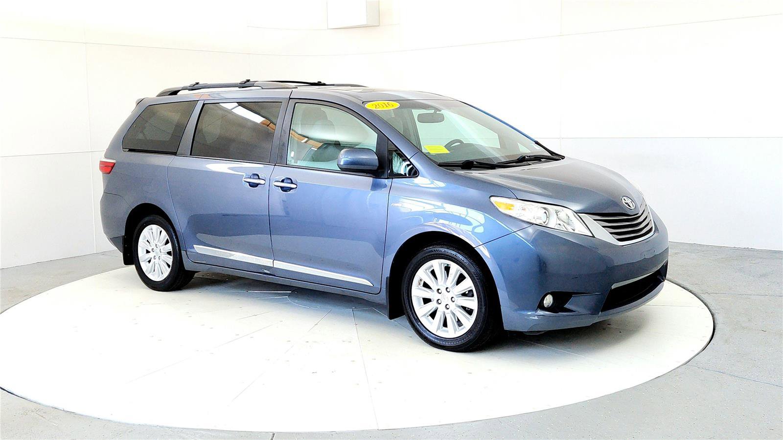 Used 2016 Toyota Sienna XLE Premium w/ Protection Package AWD/4WD image 7
