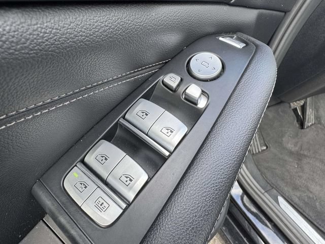 Used 2020 BMW X7 xDrive40i w/ Premium Package AWD/4WD image 24
